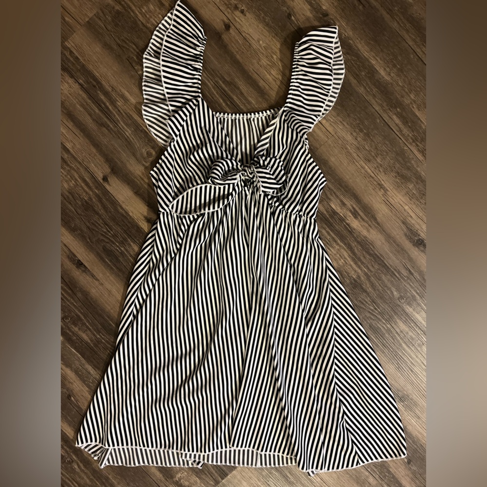 SHEIN B&W Striped Knee-length Dress